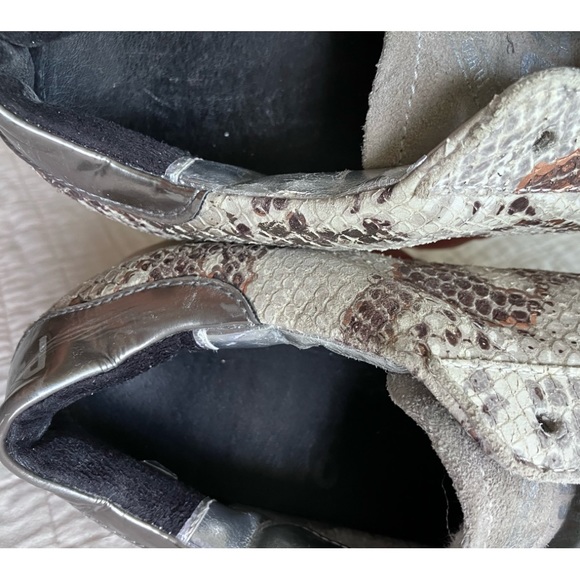 P448 sneaker in neutral metallic python outer - Picture 7 of 12